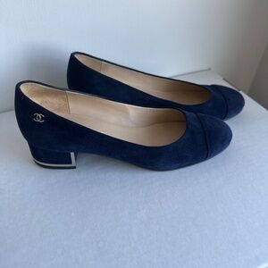 CHANEL Navy Blue Suede Heels